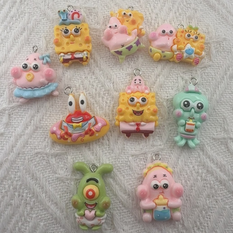 Resin Art Materials Kit - 10pcs cartoon resin pendant, DIY jewelry