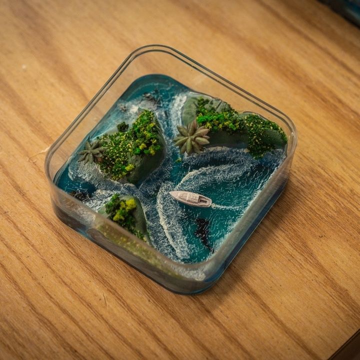 Handcrafted Micro-Island of Fa - Resin Art Ideas recension och pris