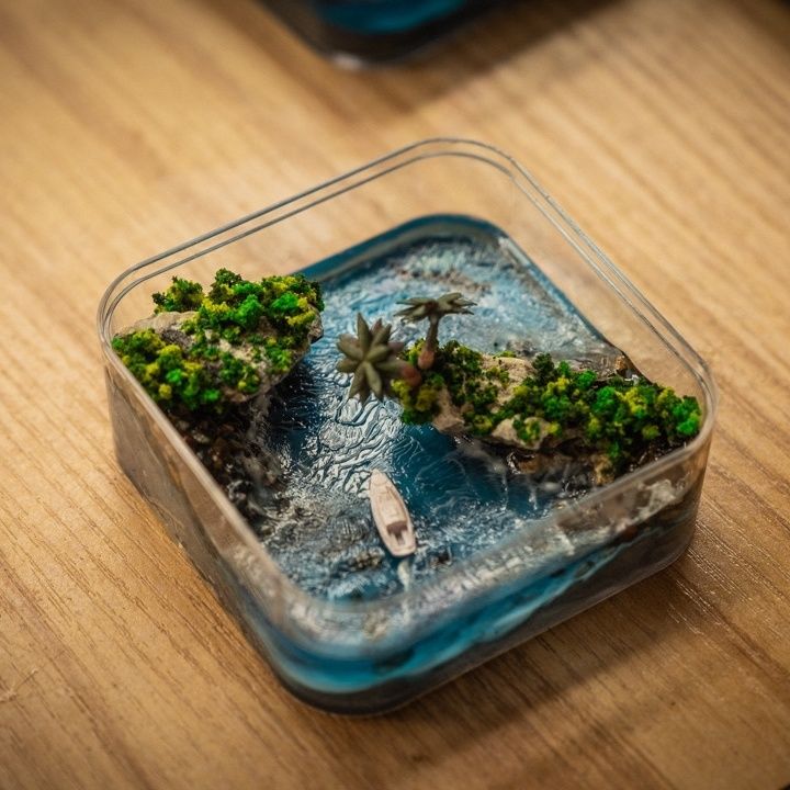 Handcrafted Micro-Island of Fa - Resin Art Ideas recension och pris