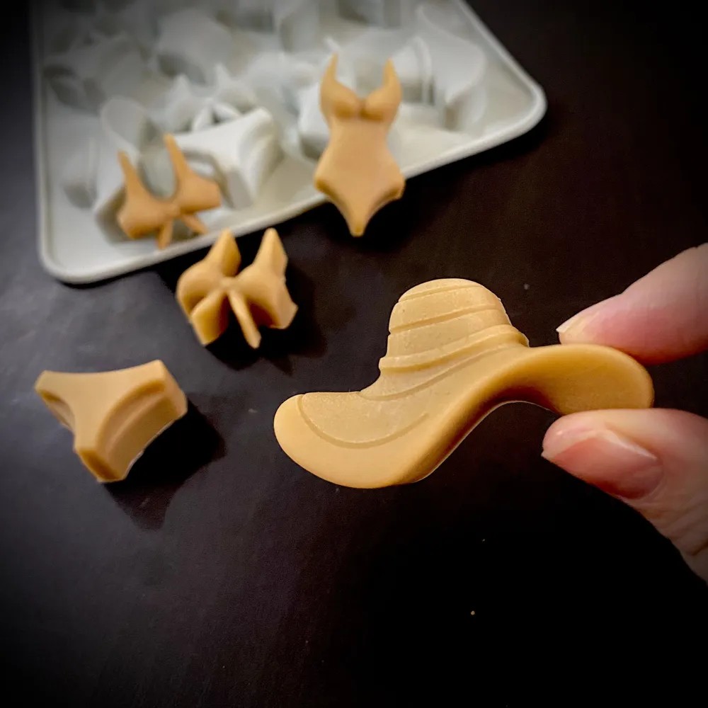 A Summer-Themed Beach Bikini M - Resin Art And Craft recension och pris